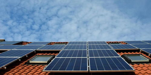 光伏業先進產能領跑，太陽能熱發電產品崛起 中國新能源雙引擎驅動未來